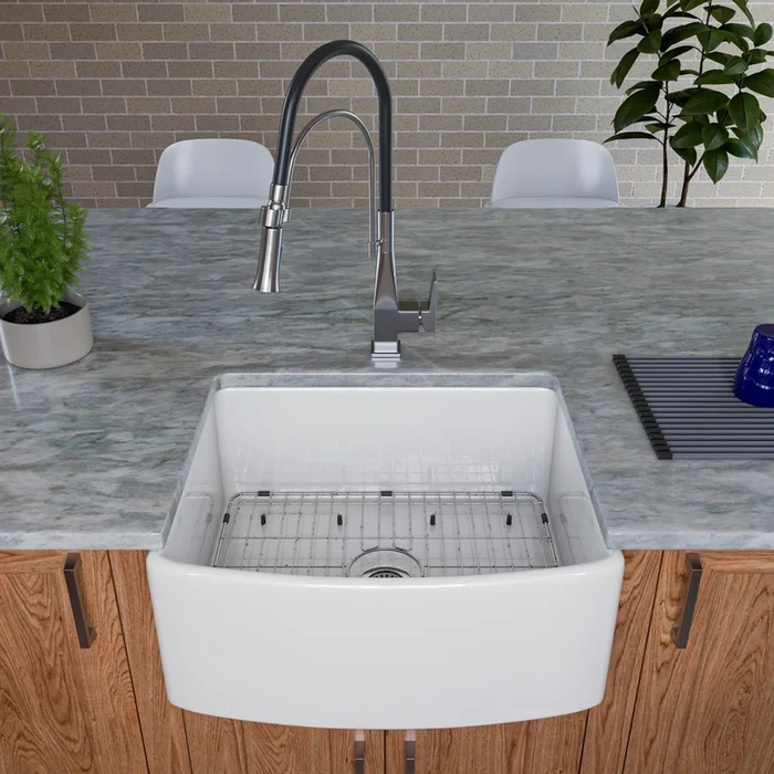ALFI brand ABFC2420 ABFC2420-W White Smooth Curved Apron 24 ” x 20 ” Single Bowl Fireclay Farm Sink with Grid
