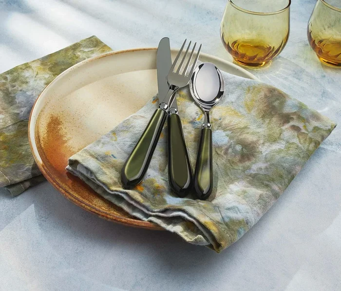 Capdeco 10PC Omega Emerald Flatware Set