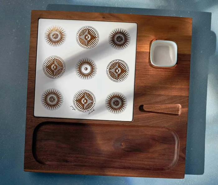 Georges Briard Teak Wood & Golden Suns Charcuterie Board Set – Vintage
