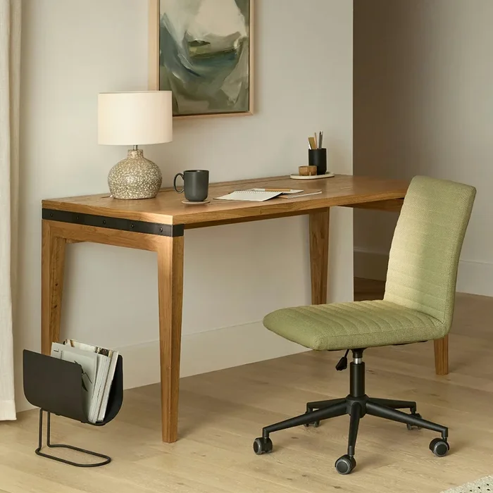 Madera 54″ Desk – Oak