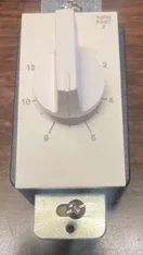 Precision Spring Wound Timer SPST/12 Hours/Decora Style (PD12H)