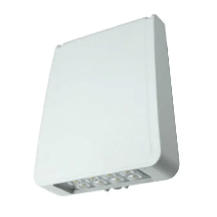 Trace-Lite Medium Die-Cast Aluminum LED Wall Pack 40W 120-277Vac Voltage Sensing Dimming Driver Type IV 4000K White Finish Surge Protection (WLZ4-4-4K-WH-SP)