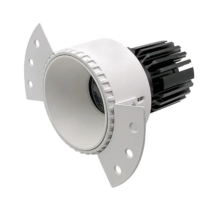 Westgate Manufacturing 4 Inch Round LED Trimless Recessed Light 10W 3500K Matte Silver (LRD-TL-10W-35K-4R-HZ)